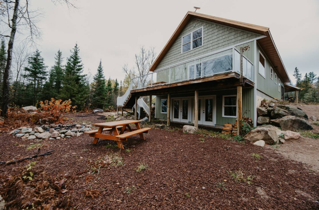 View of the other side of the cabin